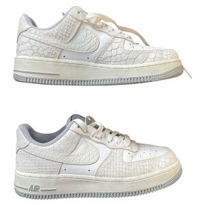 Nike Air Force 1 White Crocodile Embossed Leather Sneakers Womens Size 7